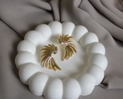 Gold Rengi Tasarım Küpe