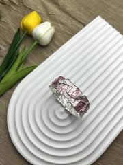 Pembe-Krem Karışık Renkli İşlemeli Lastikli Bileklik