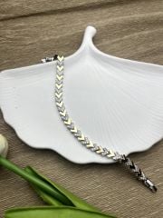 Altın-Gümüş Renk Karışık Taşlı Tasarım Bileklik