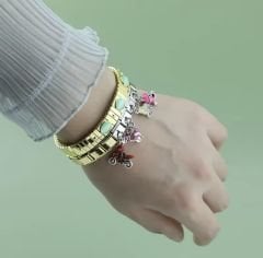 Kırmızı Motorsiklet Figürlü Charm