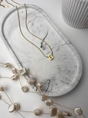 Altın Rengi Minimal  Model 'B' Harfli Çelik Kolye