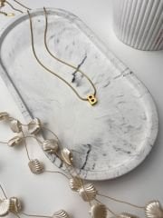 Altın Rengi Minimal  Model 'B' Harfli Çelik Kolye